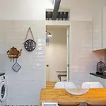 Colourful And Tasteful 2bedroom In Graca Apartament Lizbona