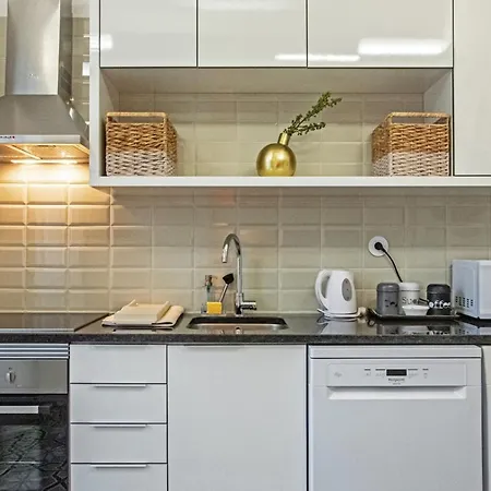 דירה Colourful And Tasteful 2bedroom In Graca ליסבון