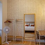 Colourful And Tasteful 2bedroom In Graca Апартаменты *